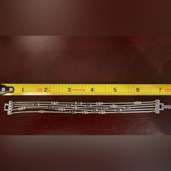 2 Bracelets - Picture 5 of 5